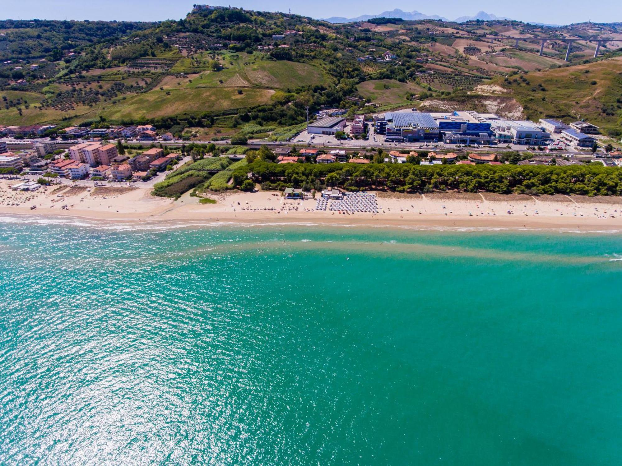 Onda Hotel Silvi Marina Buitenkant foto