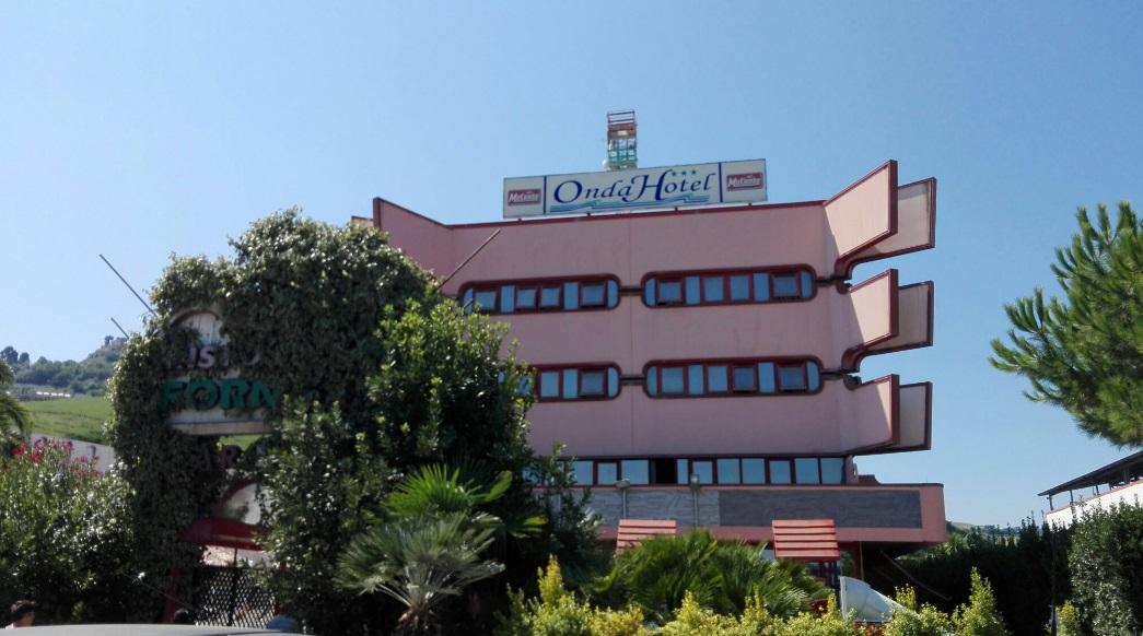 Onda Hotel Silvi Marina Buitenkant foto